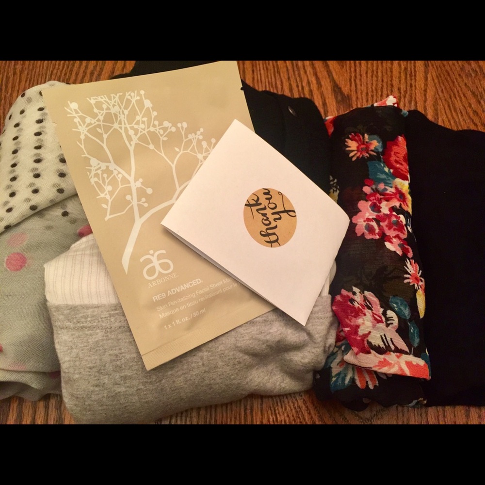 🍂PLUS SIZE Box, 6/$25! - Picture 3 of 8